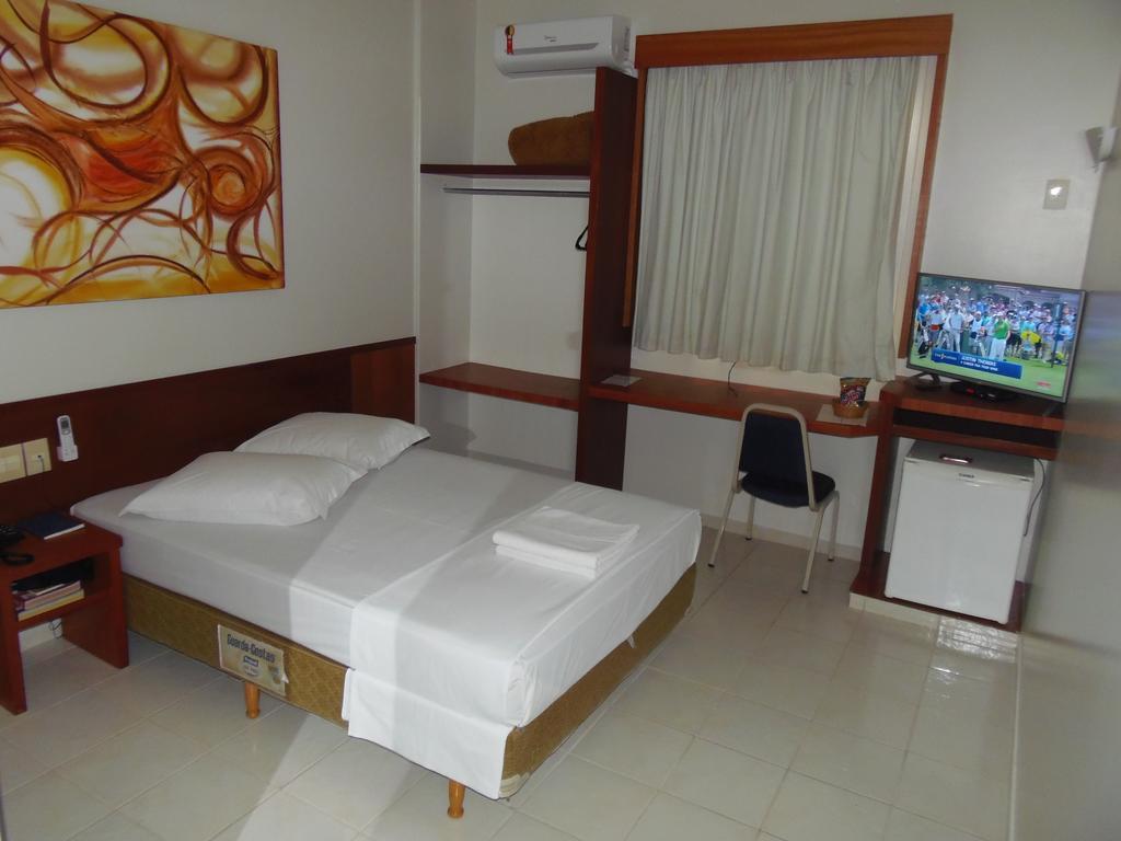 Sanare Hotel Uberlandia Bagian luar foto