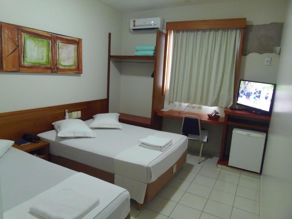 Sanare Hotel Uberlandia Bagian luar foto
