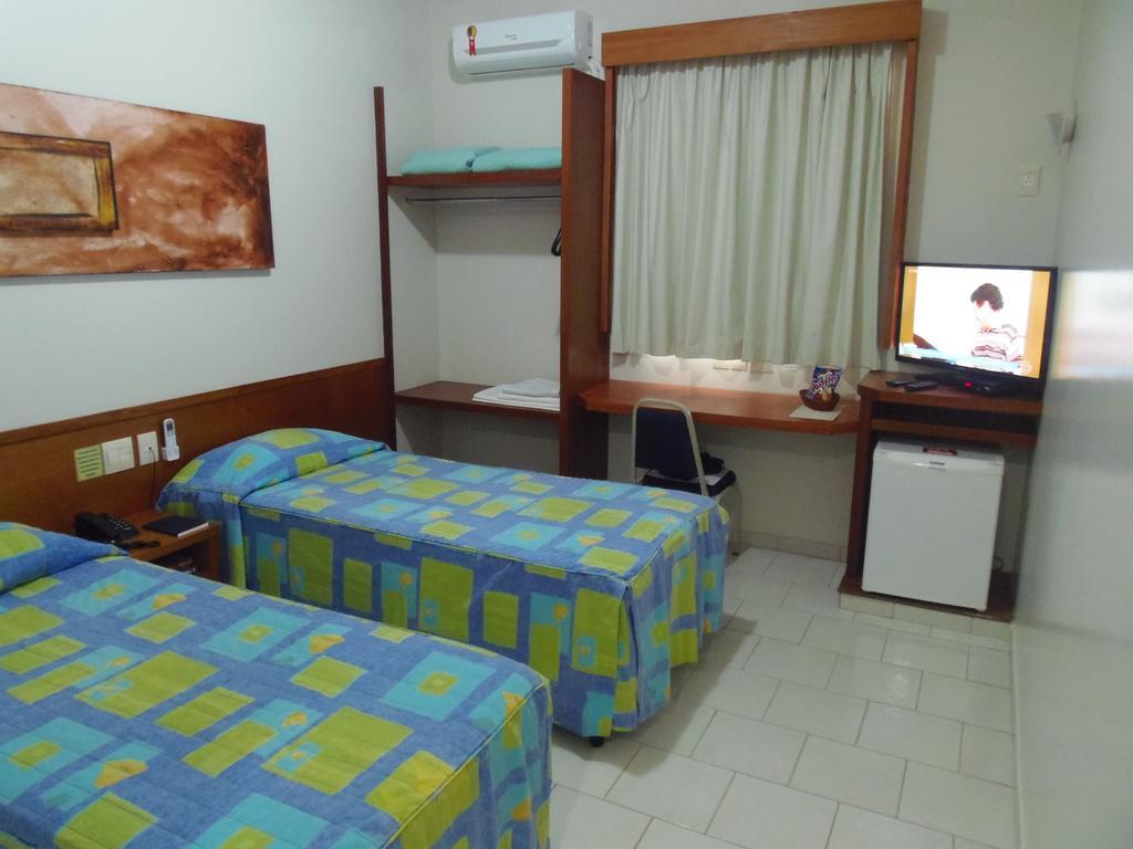Sanare Hotel Uberlandia Bagian luar foto