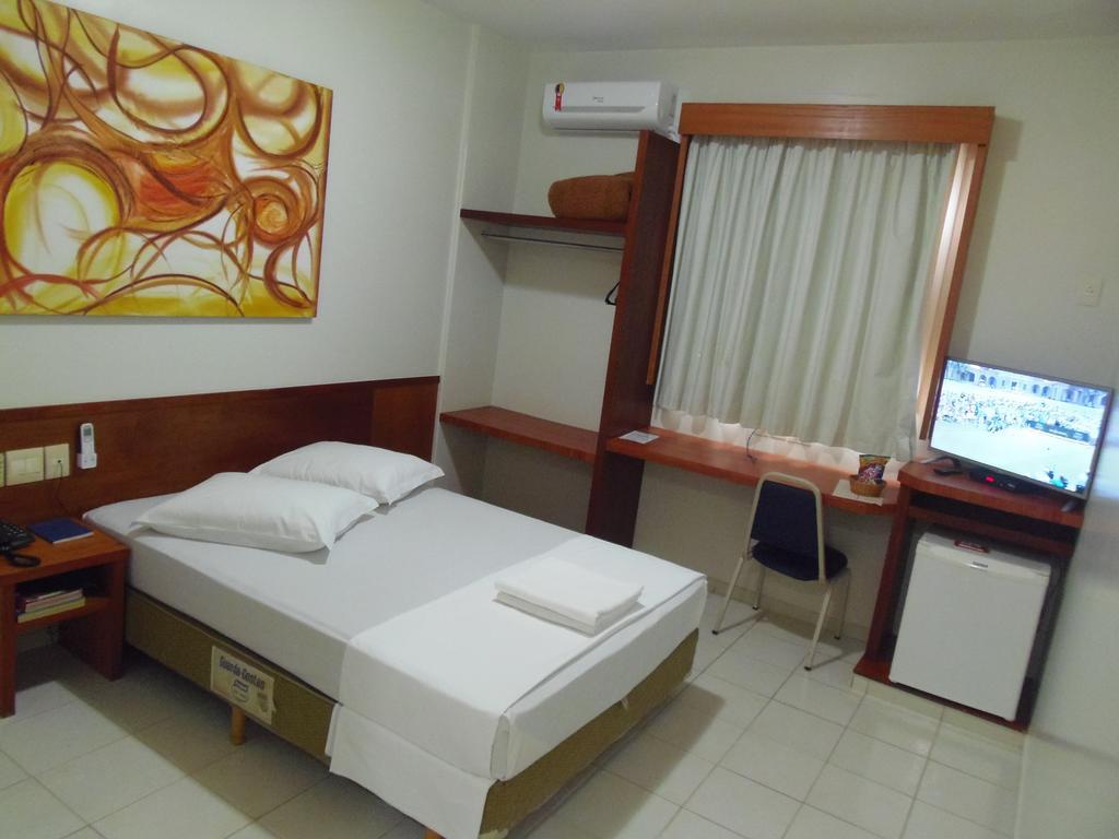Sanare Hotel Uberlandia Bagian luar foto
