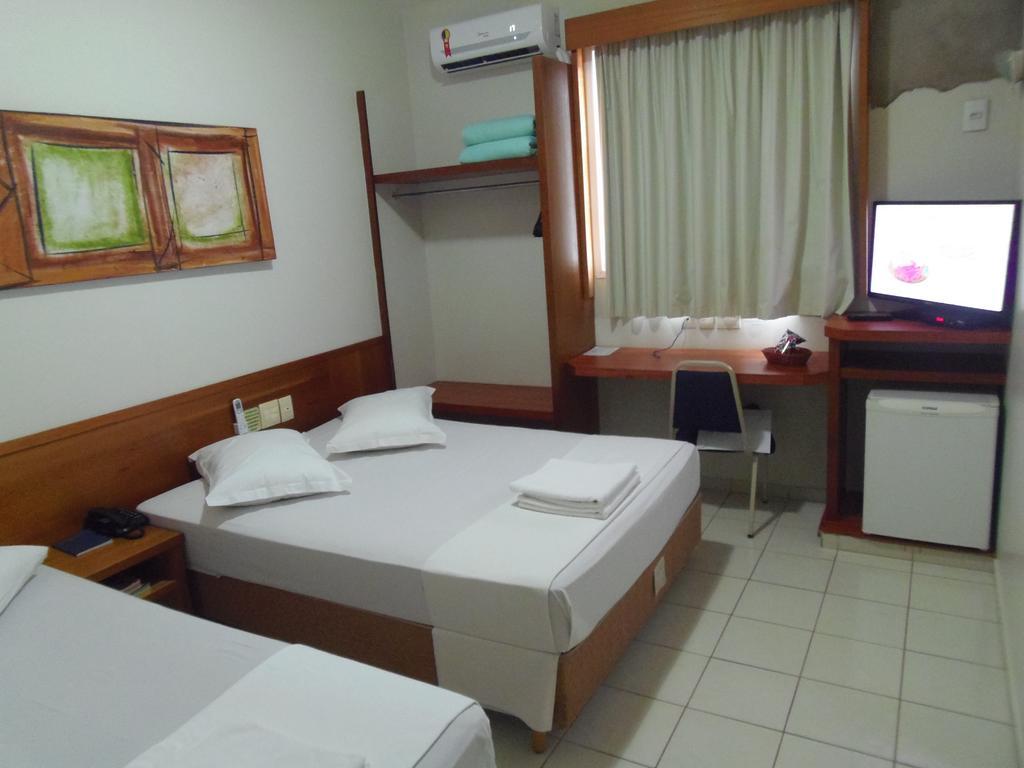 Sanare Hotel Uberlandia Bagian luar foto