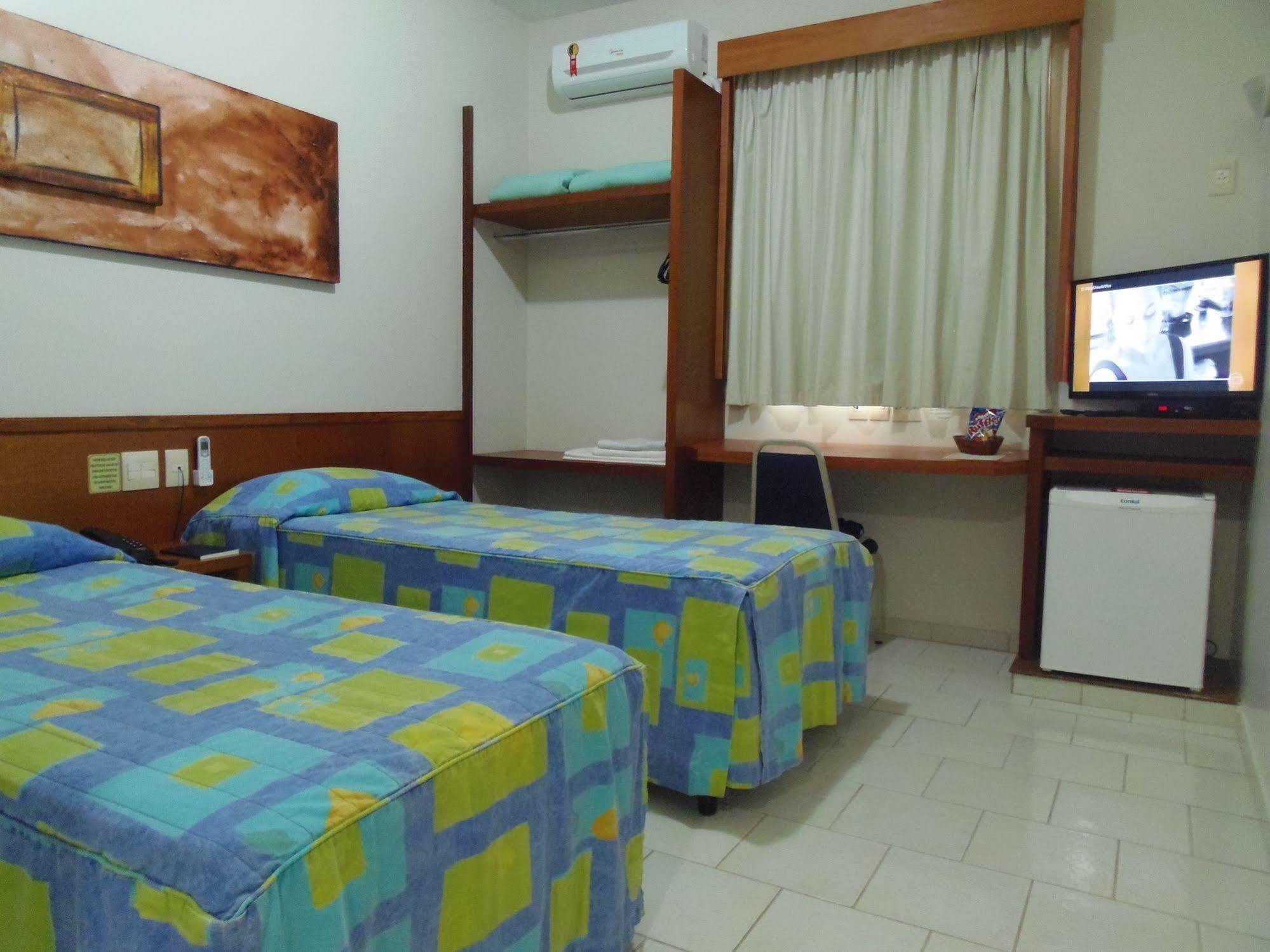 Sanare Hotel Uberlandia Bagian luar foto