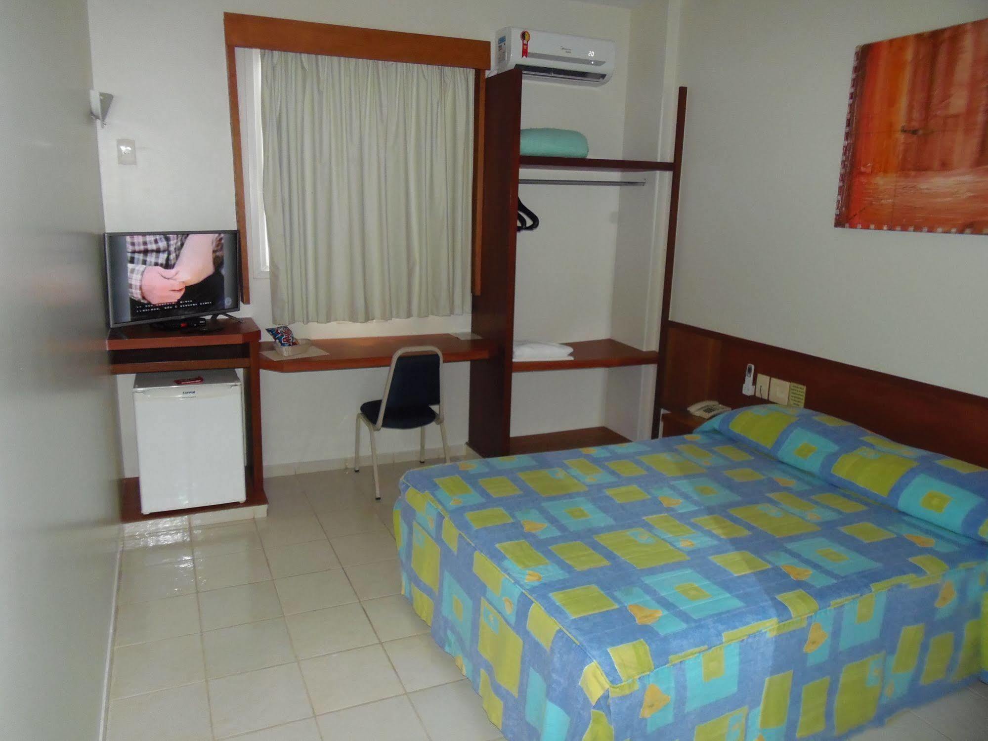 Sanare Hotel Uberlandia Bagian luar foto
