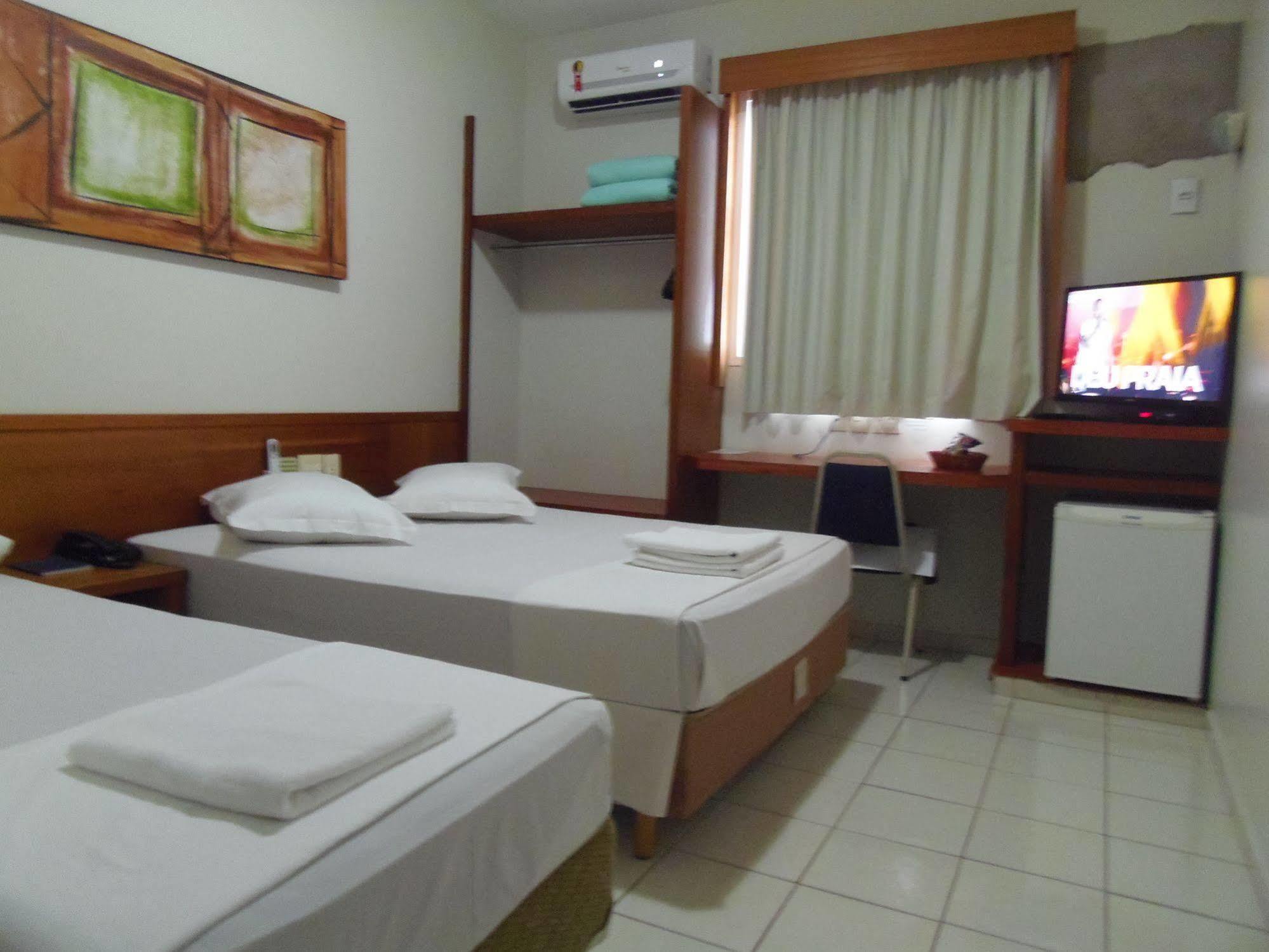 Sanare Hotel Uberlandia Bagian luar foto
